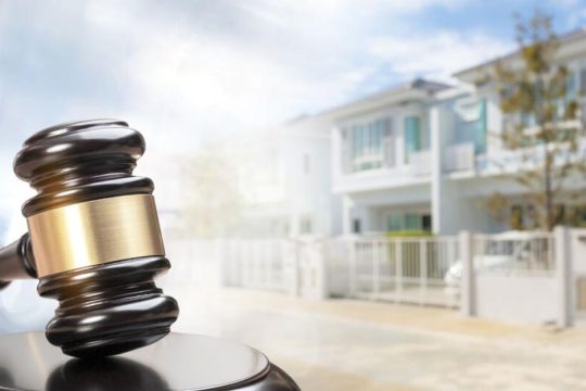 Στο «ηλεκτρονικό σφυρί» 25.000 πρώτες κατοικίες